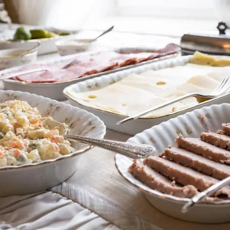 Palac Bed & Breakfast Pacoltowko