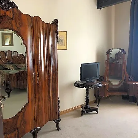 Bed & Breakfast Palac 4*